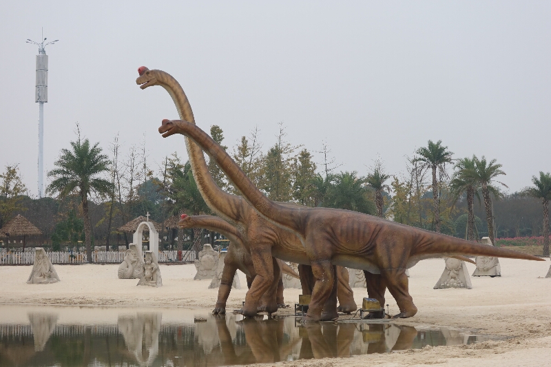 置办仿真恐龙模型的三种渠道！